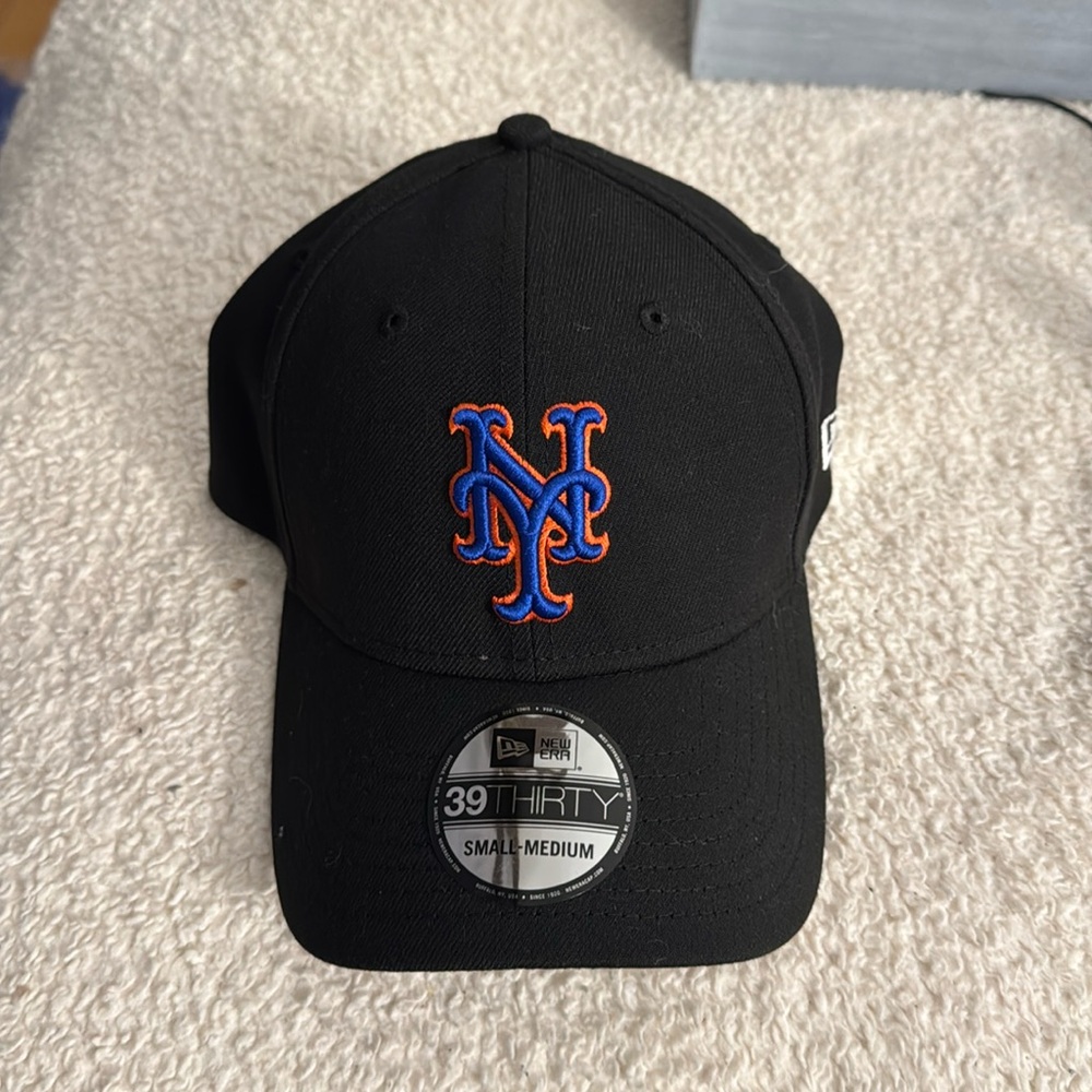 New York Mets New Era Alternate Team Classic 39THIRTY Flex Hat - Black